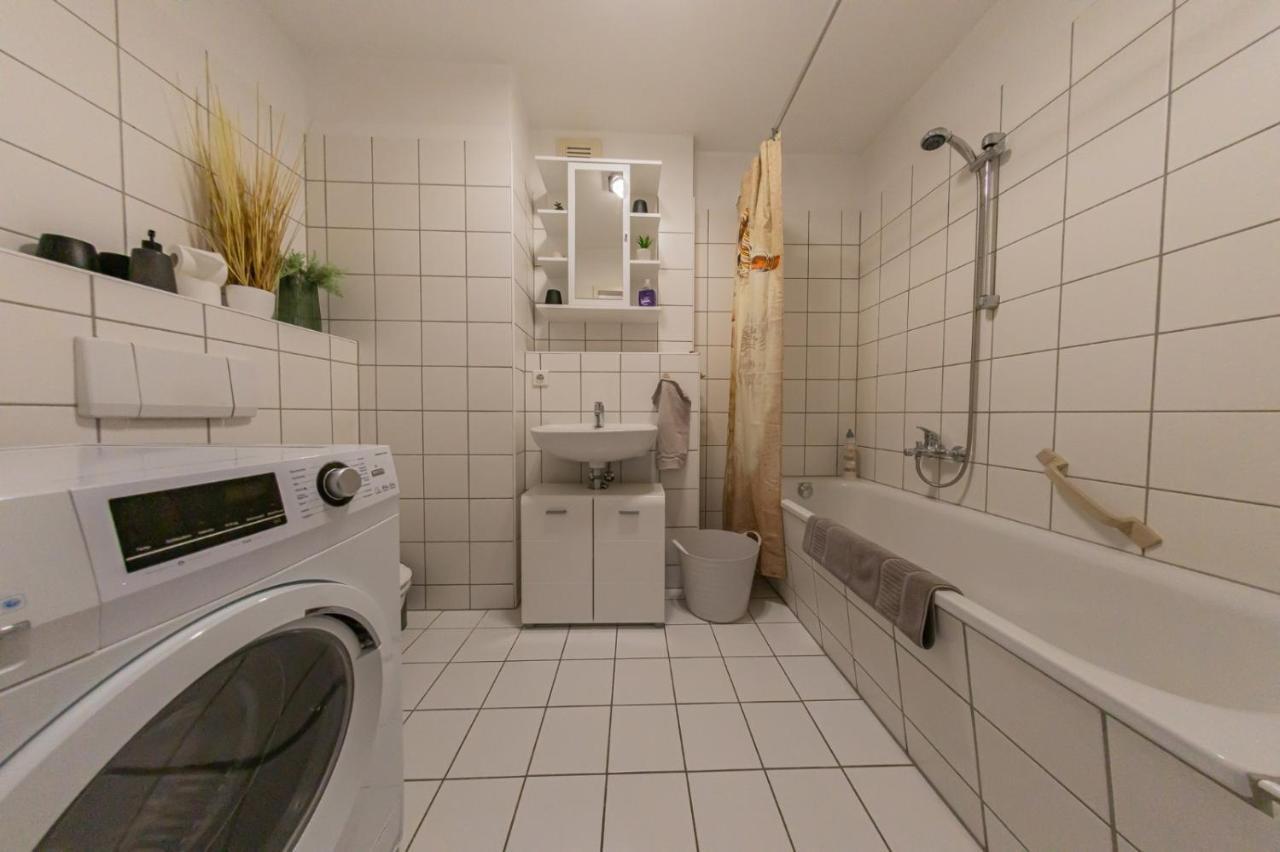 Spreewald-Apartment, 75Qm, 2 Schlafzimmer, Tiefgarage, Balkon, Netflix, Waschtrockner Κότμπους Εξωτερικό φωτογραφία